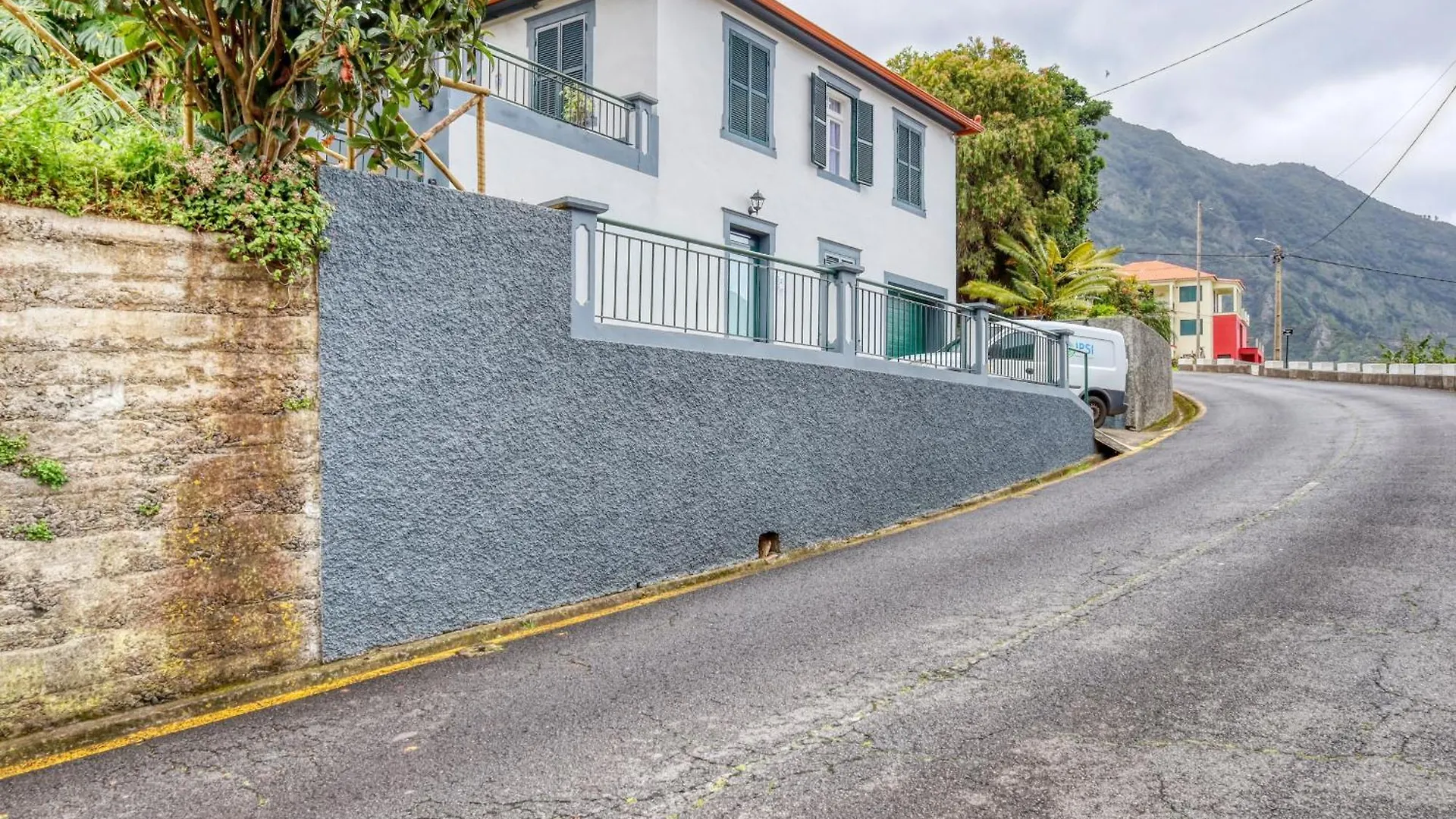 Casa Do Pinheiro Ii, A Home In Madeira São Vicente